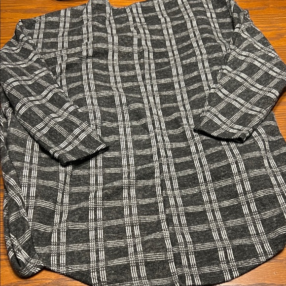 Chic Plaid Open-Front Cardigan with Pockets! - Black and Gray - Picture 4 of 4